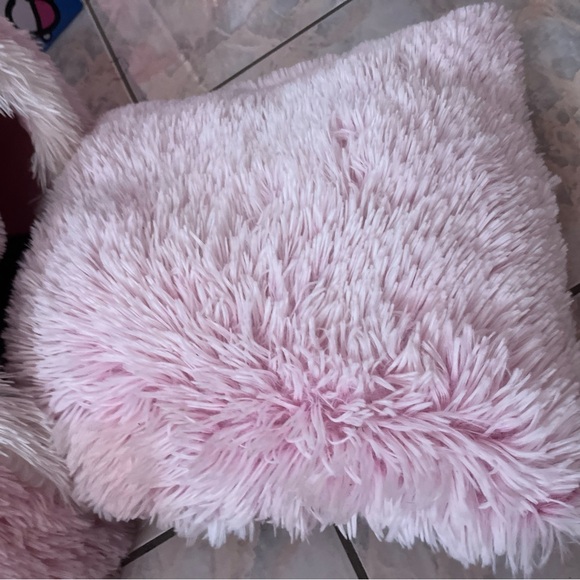 Super soft and comfortable NEW bed/house for pets (small cats and dogs) - Picture 6 of 7